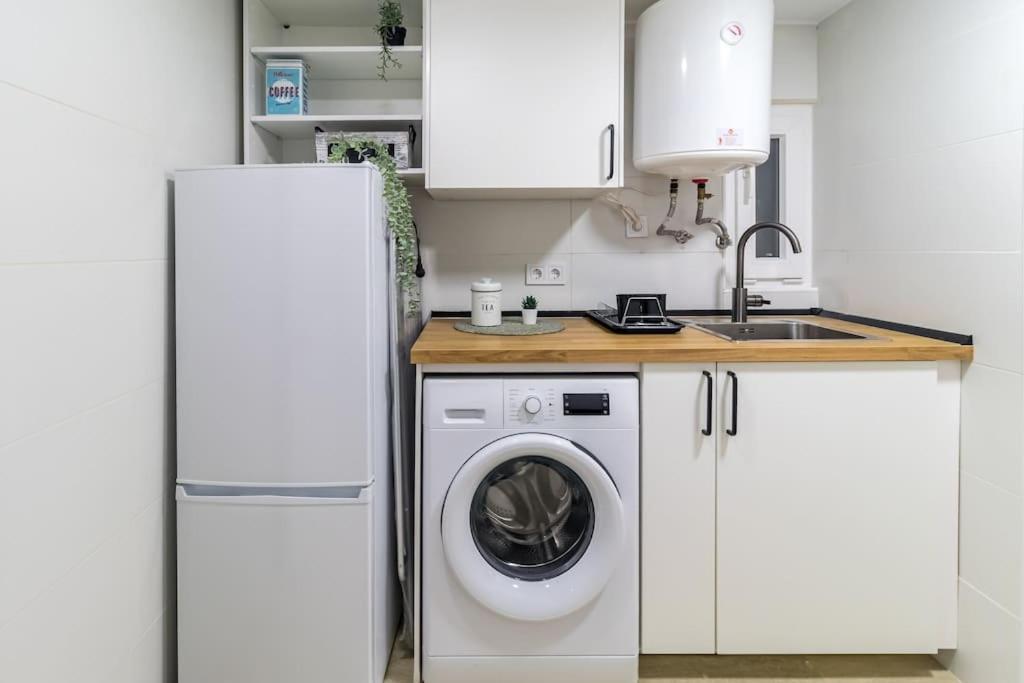 Acogedor Apartamento Centrico Santander Exteriör bild